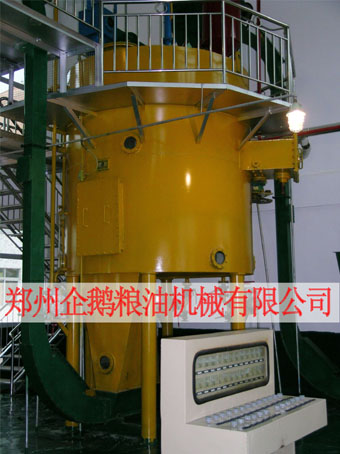 2011年安徽省定遠(yuǎn)縣禾糠油脂加工有限公司50T/D米糠油成套設(shè)備！(圖1)
